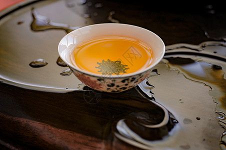 郑州茶文化茶香润心，养生益寿